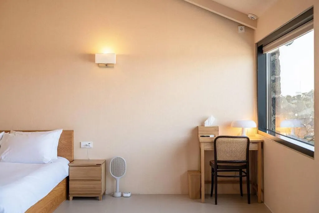 Malona Stay Jeju